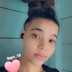 Meet your Posher, Britt-bratt